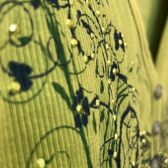 •APT. 9• embellished green henley-style tee // butterfly // sparkle studs - Picture 3 of 13